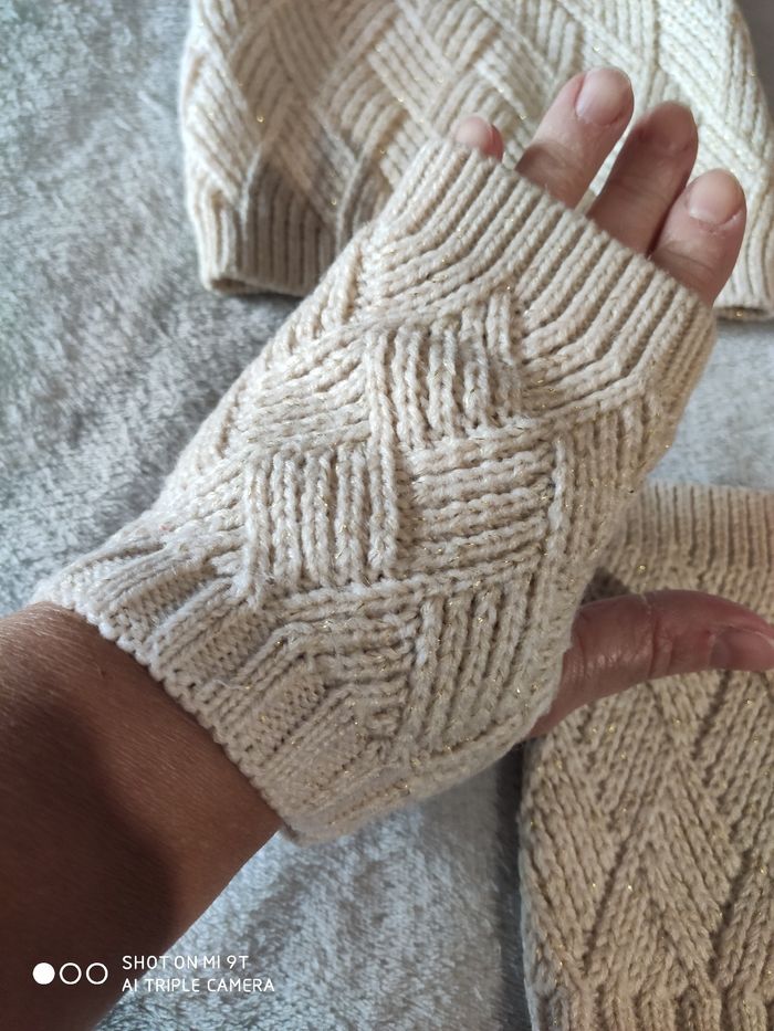 Lot bonnet avec mitaines - photo numéro 5