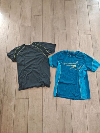 Lot de 2 t-shirts de sport homme taille S