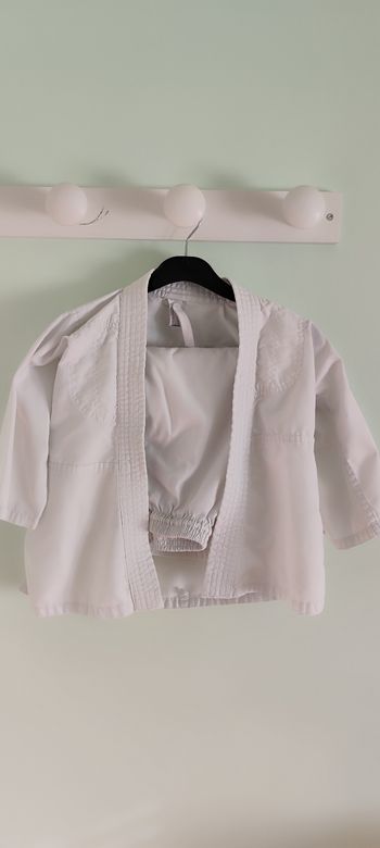 Kimono enfant taille 110 cm