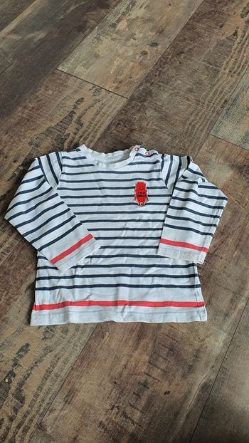 T-shirt grain de ble 24 mois en très bon état