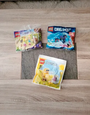 Lot 3 lego