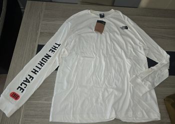 Pull leger The north face