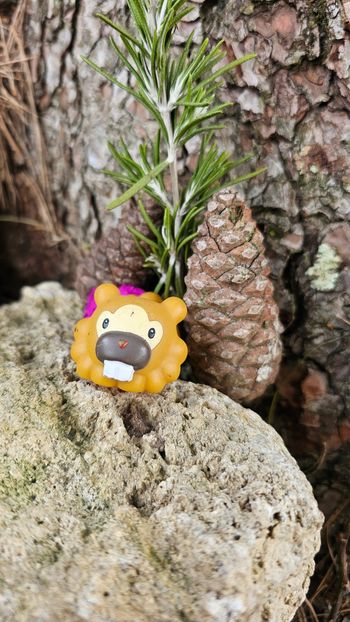 Super figurine Pokemon Nintendo finger puppet kenutor 