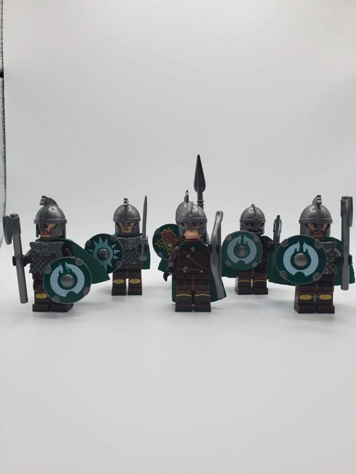 Figurines type lego 6 guerriers du rohan seigneur des anneaux - photo numéro 3