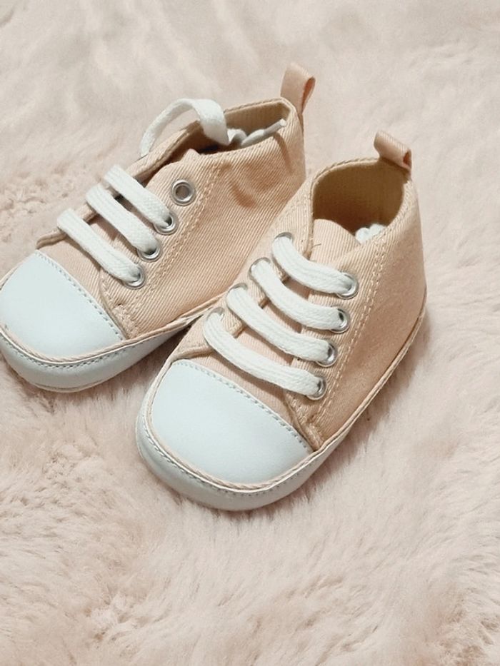 Chaussures neuves - 6-9mois - kiabi