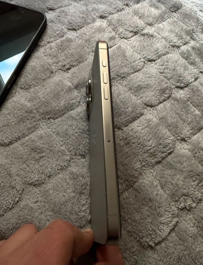 Iphone 15 pro max - photo numéro 4