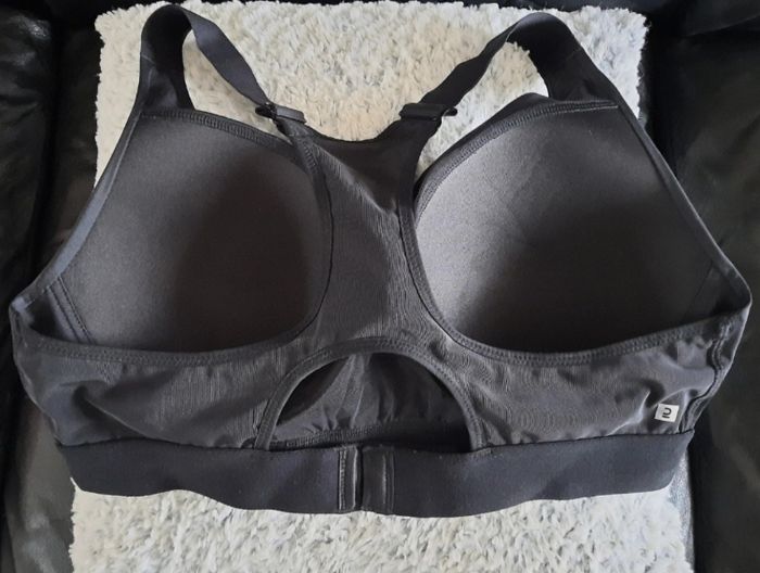 Brassière de sport - photo numéro 3