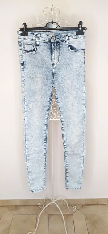 Jeans bleu ciel 36