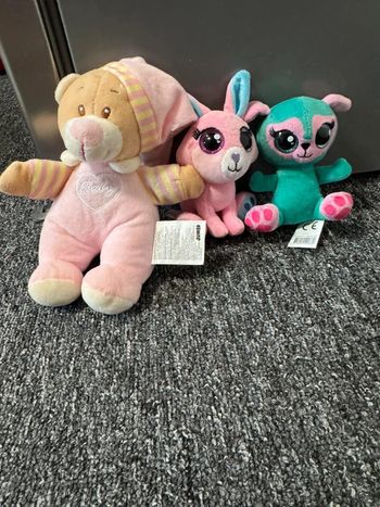 Lot 3 peluches