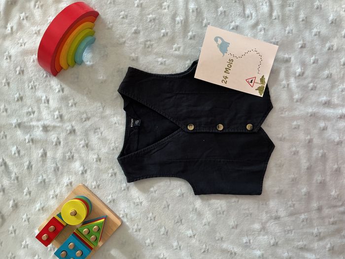 gilet sans manches bleu marine 24 mois kiabi