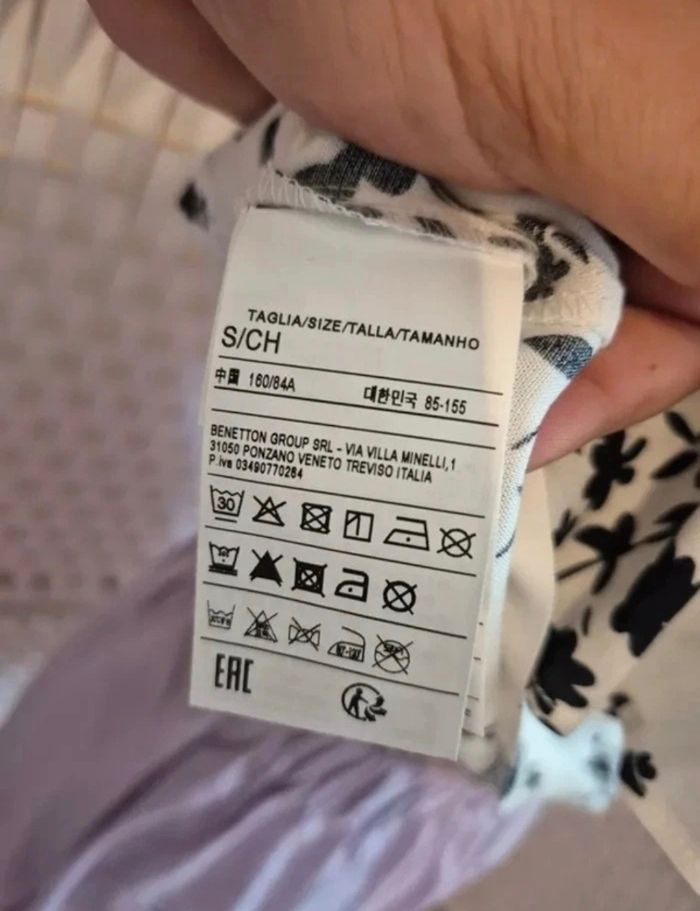 Joli haut asymétrique fleuri United Colors of Benetton femme TS/36 - photo numéro 9