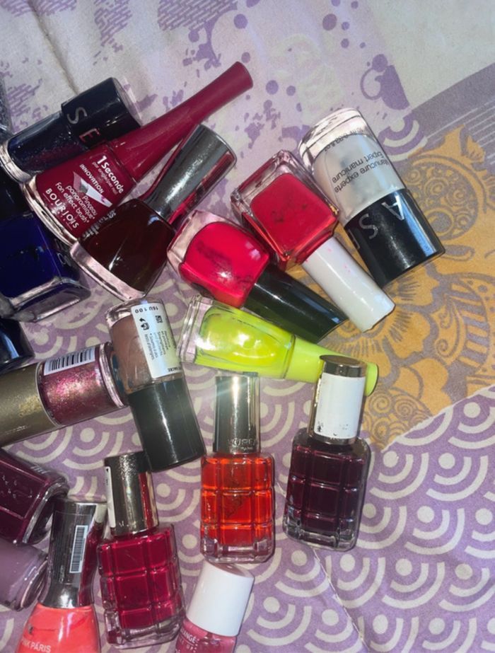 Vernis à ongles - photo numéro 4