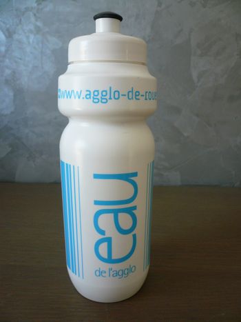 Gourde de sport neuve