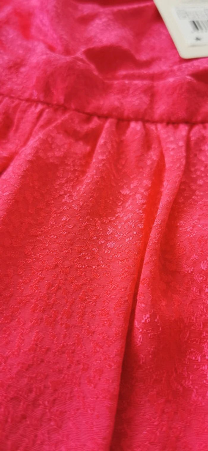 Robe avec détails - photo numéro 2
