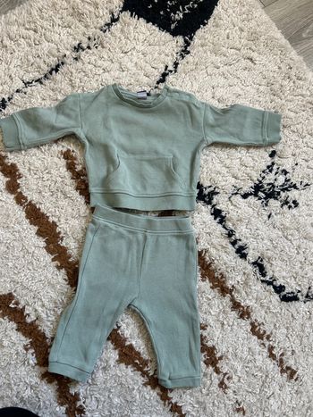 Ensemble jogging bébé