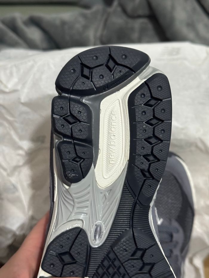 new balance 2002r baskets gris - photo numéro 2