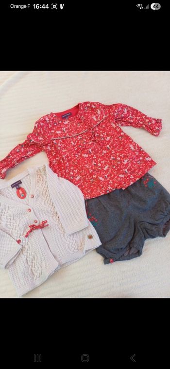 Ensemble bébé taille 12 mois