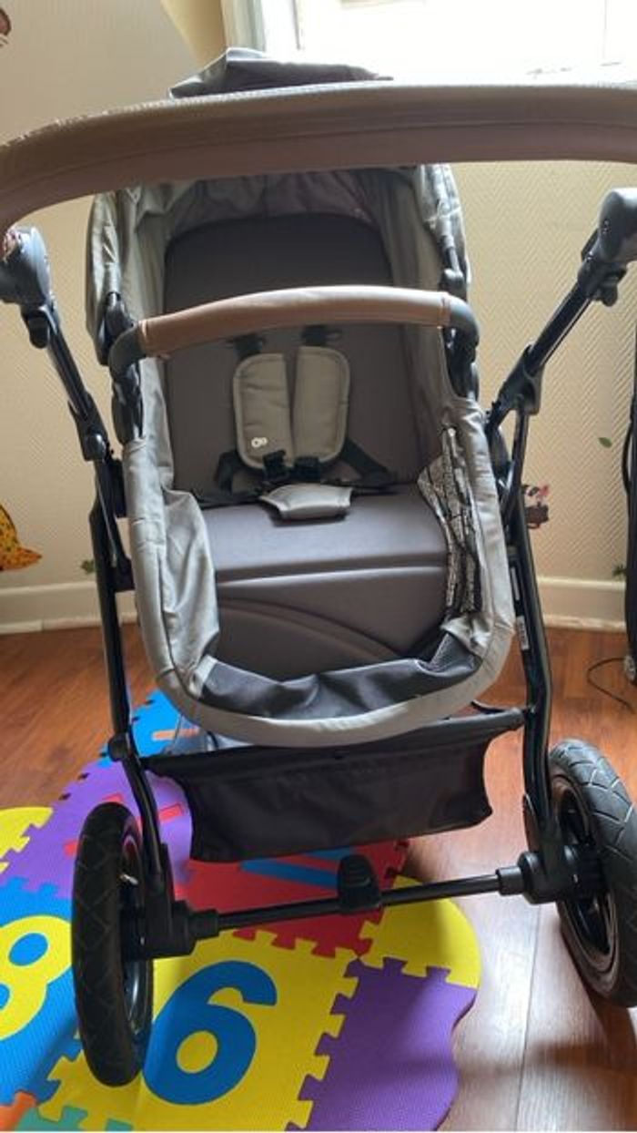 Poussette - photo numéro 8