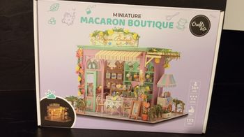Kit de Construction de Maison Miniature Medium - boutique macarons