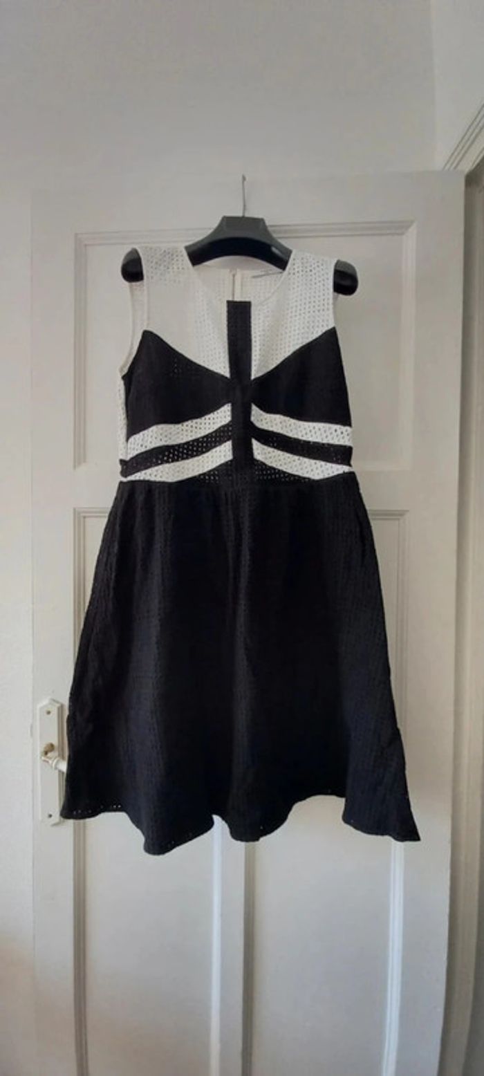 Robe cocktail Zapa 42 noir et blanc