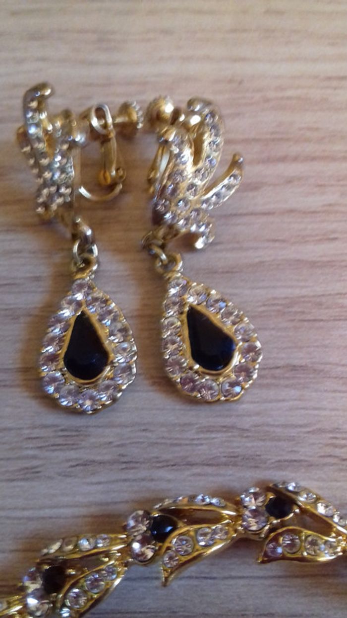 Parure raffinée - photo numéro 2