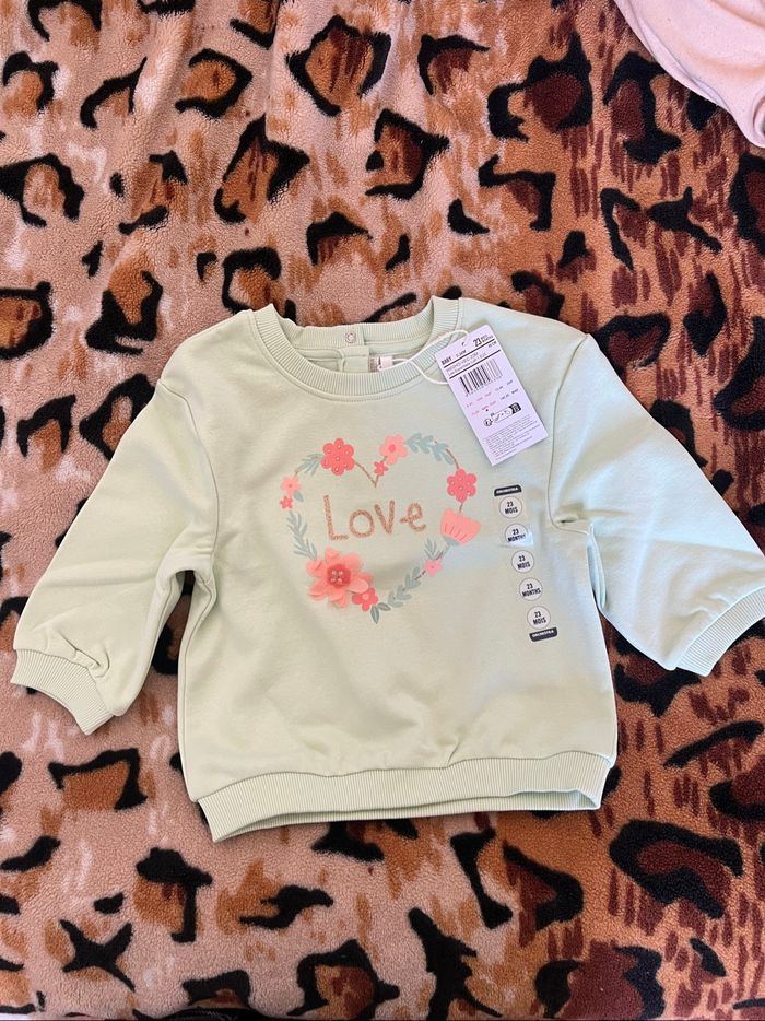 Pull « love » à motif fleurs vert clair Orchestra - photo numéro 2