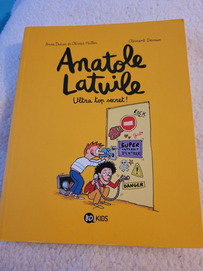 anatole latuile ultra top secret ! (6e)