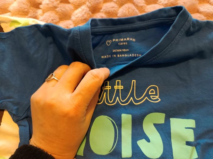 Lot 7 t shirt 24/36m Primark tbe - photo numéro 6