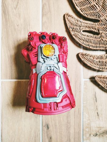 💫 Déguisement Iron man gant/main d'infinité End game électronique son et lumiere marvel💫 Déguisement Iron man gant/main d'infinité End game électronique son et lumiere marvel