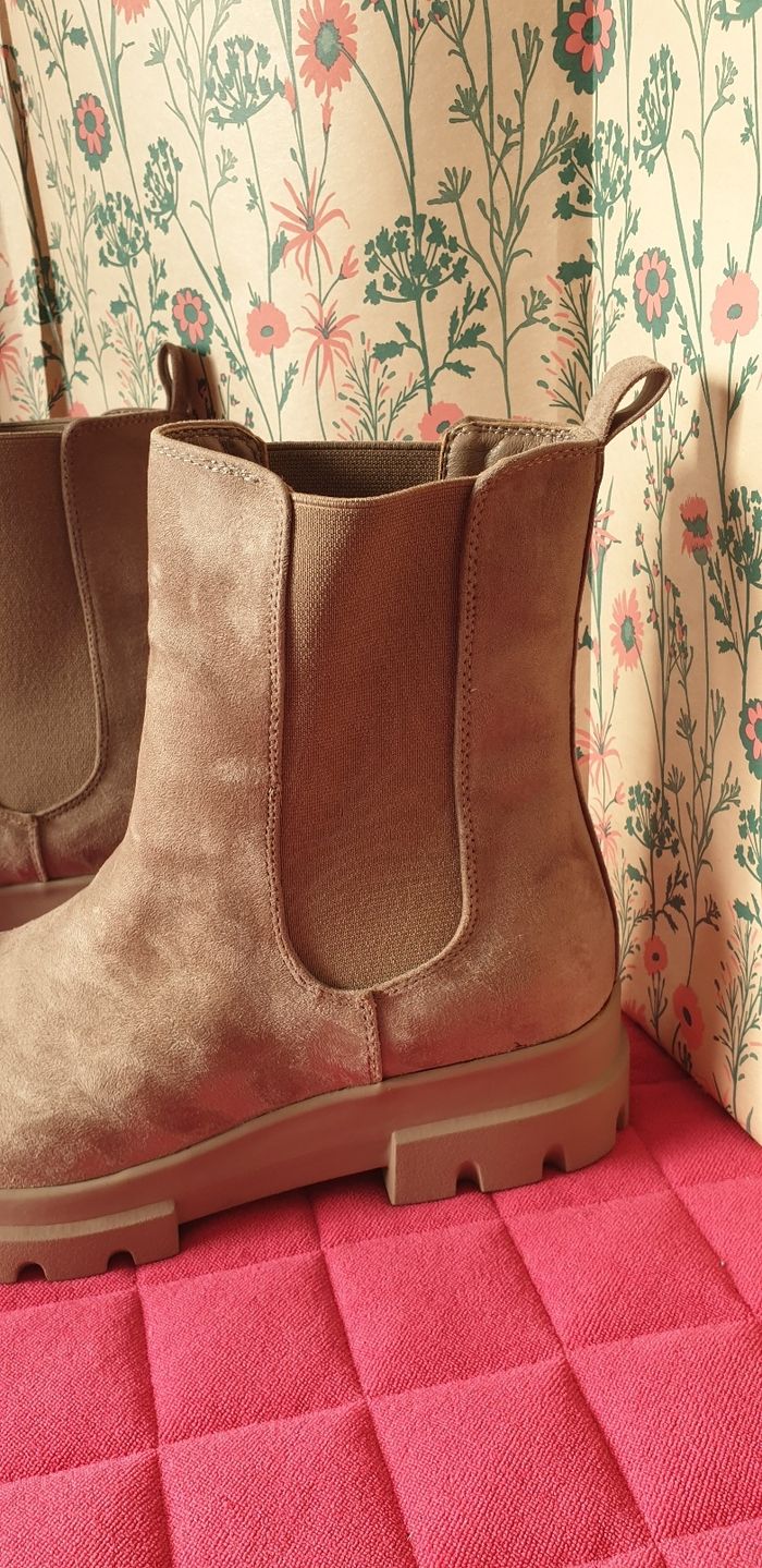 Bottines Montantes neuves - photo numéro 4