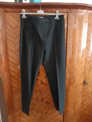 Magnifique pantalon noir-T42- Garou par Patrick Mendes
