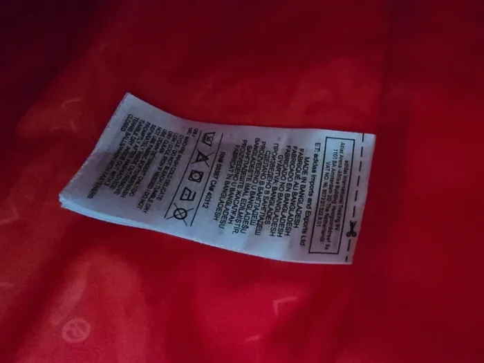 Doudoune Adidas rouge - photo numéro 4
