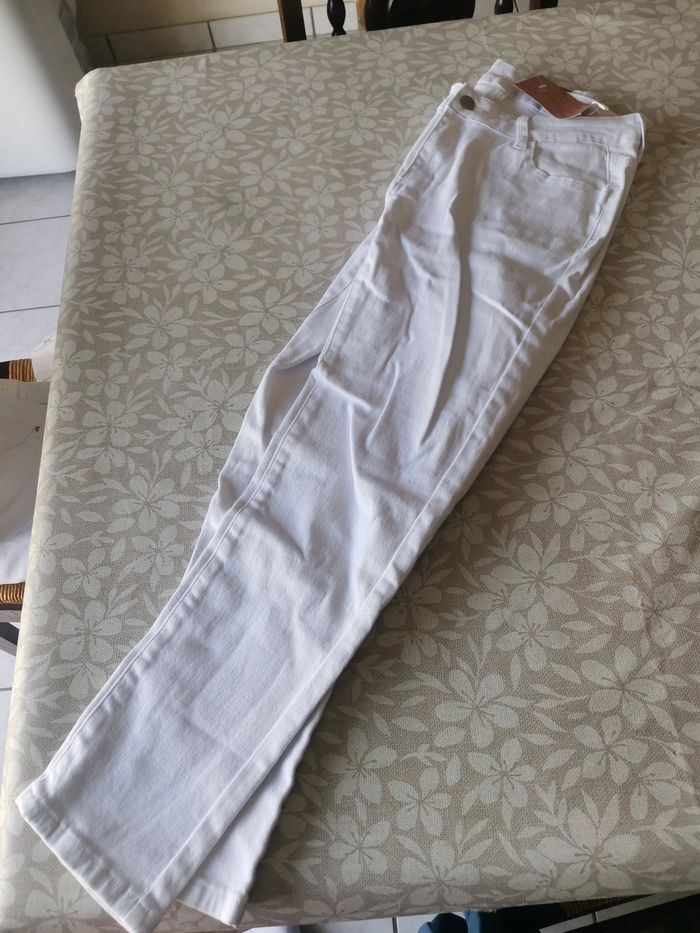 Pantalon - photo numéro 2