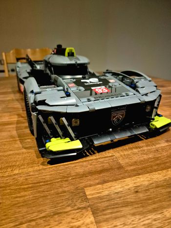 Peugeot 9x8 technic (identique à celui de la marque)
