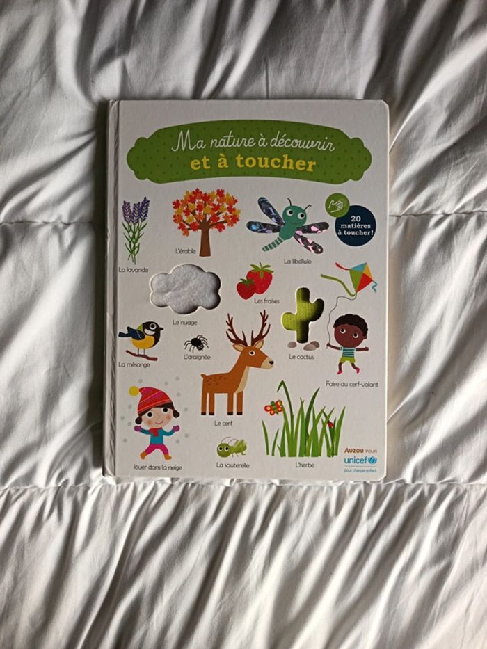 Grand livre Ma Nature à découvrir et à toucher Auzou