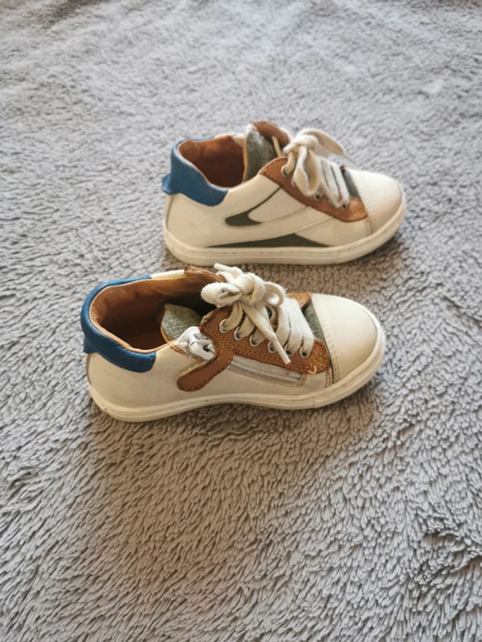 Chaussures Babybotte taille 24 - photo numéro 4