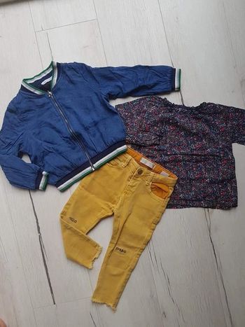 Splendide ensemble 3 pièces mi saison fille 2ans