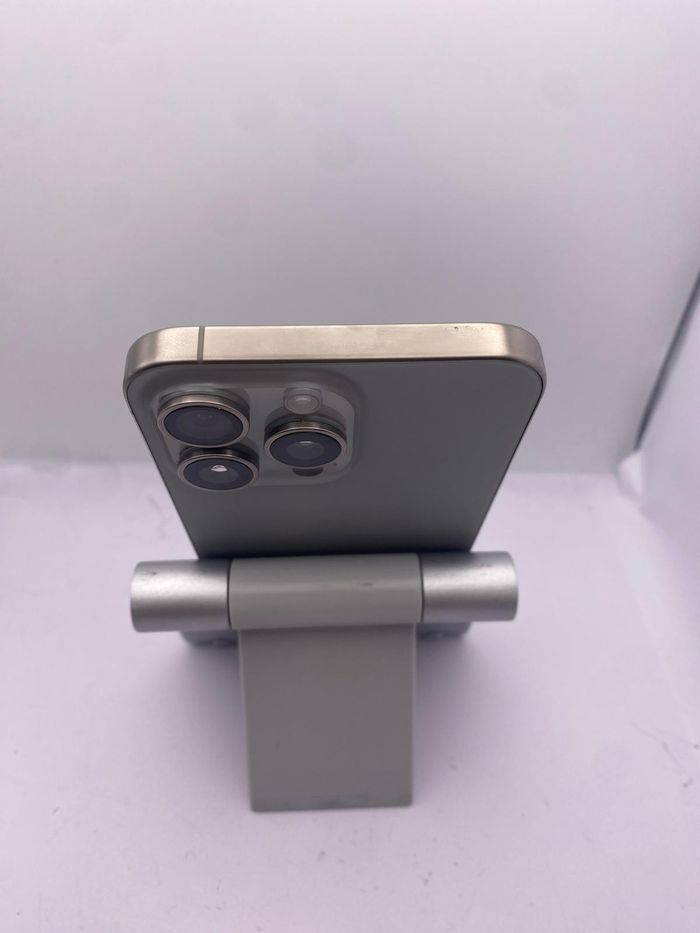 i.P.h.o.n.e 15 pro max - photo numéro 4