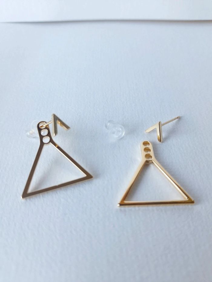 Boucle d oreilles triangle original