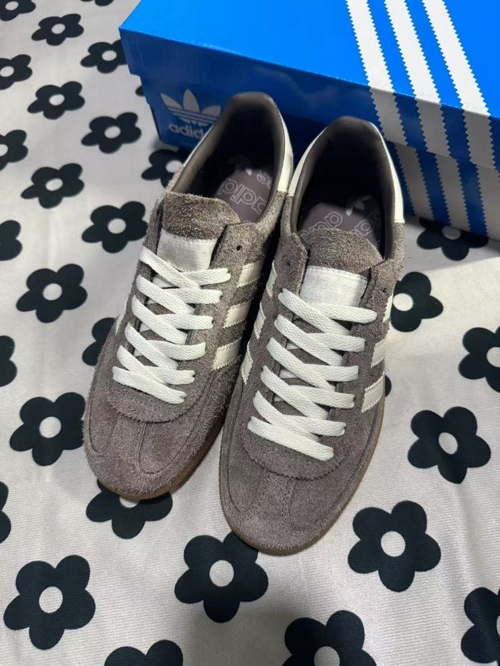 Adidas Handball Spezial – Très tendance - photo numéro 2