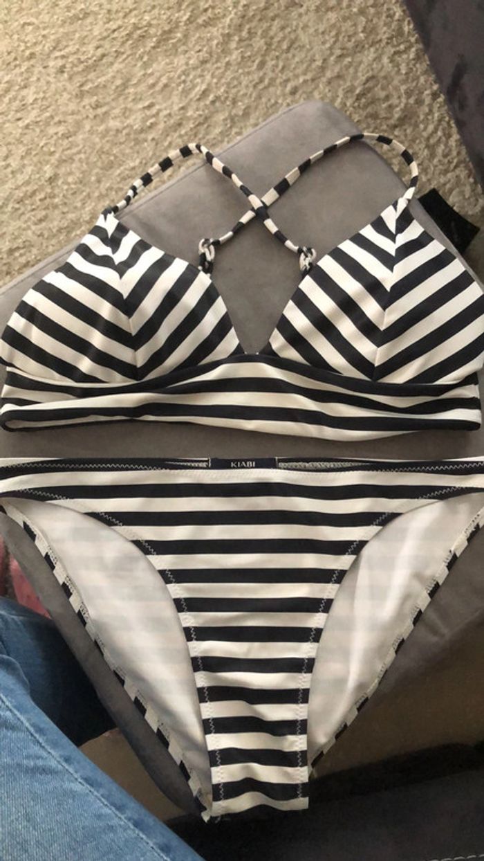 Maillot de bain kiabi 18 ans taille m