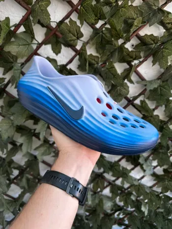 Nike rejuven8 bleu neuf T44