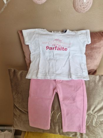 Ensemble vêtements