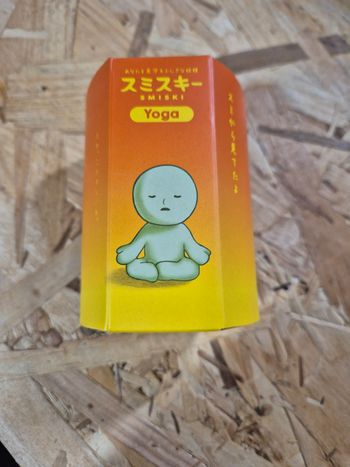 Figurine smiski yoga Dreams neuf 