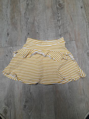 Jupe à volants