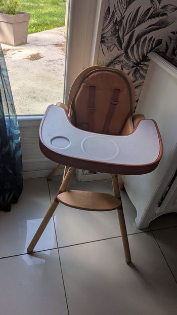 Chaise haute