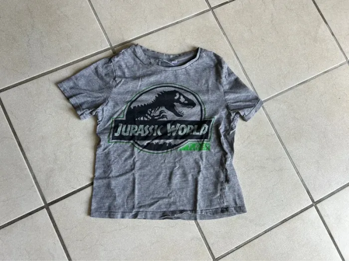 T-shirt enfant Jurassic World