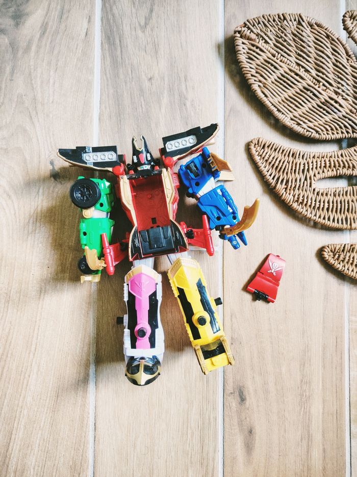 🤖 Power rangers super megaforce dx Megazord legendary/légendaire marque Bandai