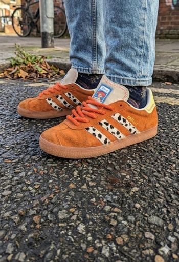 ADIDAS GAZELLE x DISNEY toy story/ JESSIE