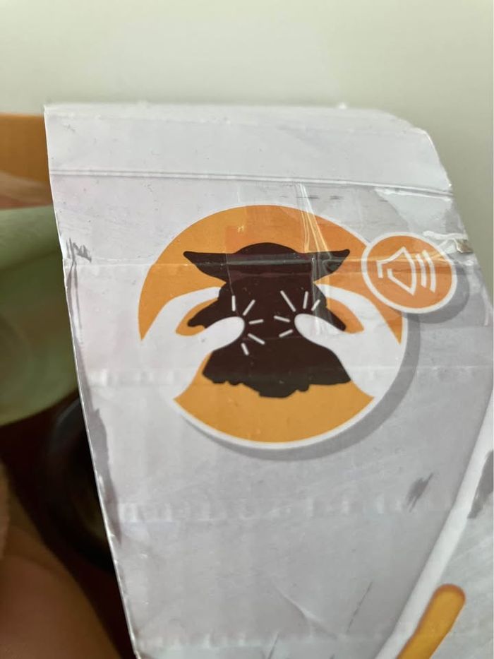 Figurine parlante, Bébé Yoda avec accessoires (Starwars) - photo numéro 6